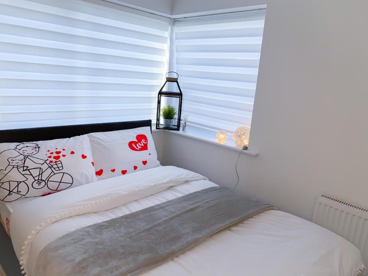 مانشستر Royal Rooms At Coop Live Etihad, Sports City المظهر الخارجي الصورة
